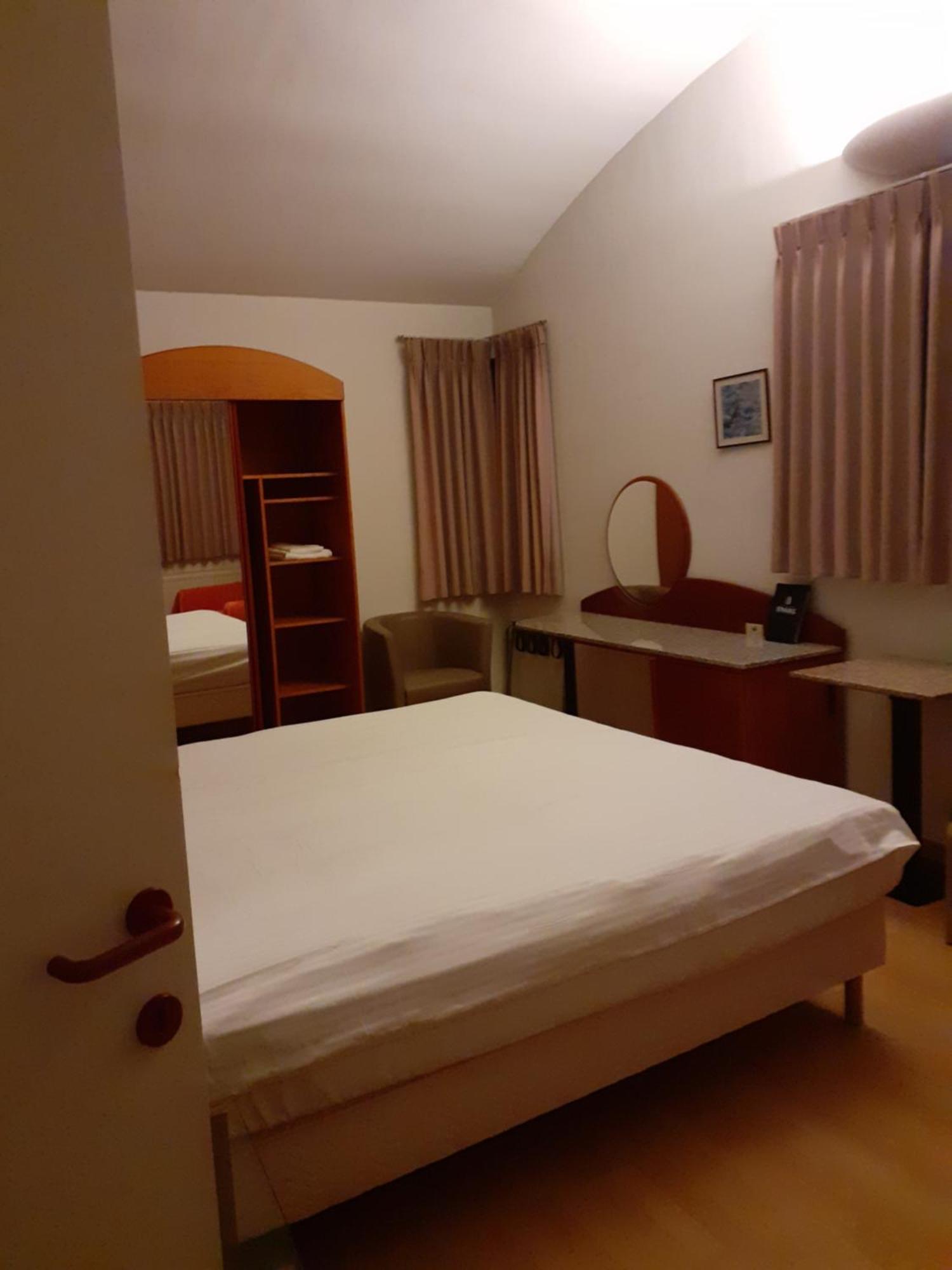 Alsput Hotel Галле Екстер'єр фото